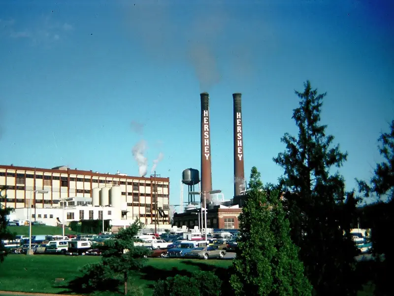 Nhà máy sô-cô-la Hershey, Pennsylvania (1976).